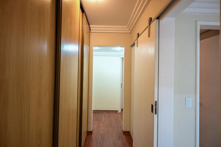 Apartamento para alugar com 143m², 4 quartos e 2 vagasCorredor