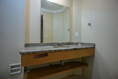 Apartamento para alugar com 143m², 4 quartos e 2 vagasBanheiro Suíte 1