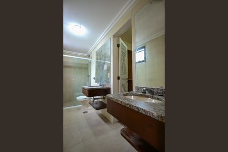 Apartamento para alugar com 143m², 4 quartos e 2 vagasBanheiro da Suíte  3