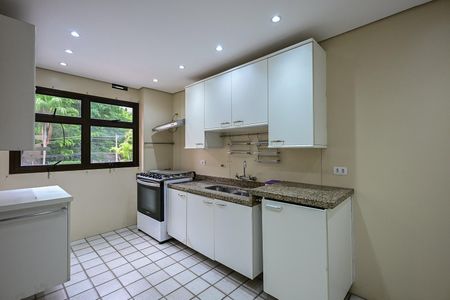 Apartamento para alugar com 143m², 4 quartos e 2 vagasCozinha