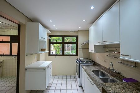 Apartamento para alugar com 143m², 4 quartos e 2 vagasCozinha