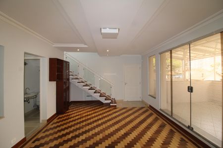 Sala de casa à venda com 4 quartos, 242m² em Jardim São Paulo, São Paulo