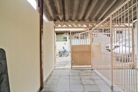 Casa para alugar com 60m², 1 quarto e 1 vagaÁrea externa