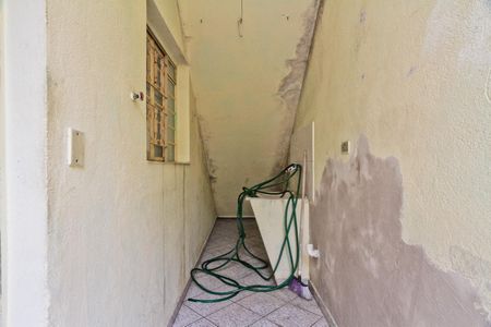 Casa para alugar com 60m², 1 quarto e 1 vagaÁrea de Serviço