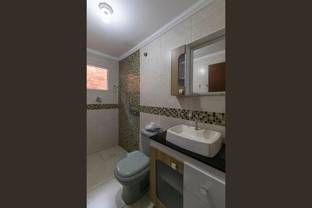 Casa para alugar com 75m², 2 quartos e 1 vaga Casa para alugar com 75m², 2 quartos e 1 vagaBanheiro