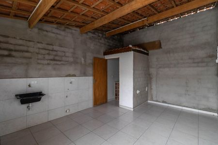 Casa para alugar com 75m², 2 quartos e 1 vaga Casa para alugar com 75m², 2 quartos e 1 vagaÁrea de Serviço