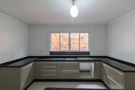 Casa para alugar com 75m², 2 quartos e 1 vaga Casa para alugar com 75m², 2 quartos e 1 vagaCozinha