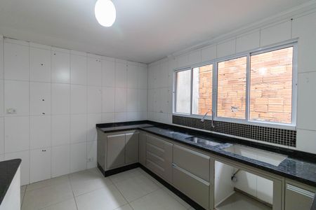 Casa para alugar com 75m², 2 quartos e 1 vaga Casa para alugar com 75m², 2 quartos e 1 vagaCozinha