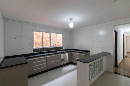 Casa para alugar com 75m², 2 quartos e 1 vaga Casa para alugar com 75m², 2 quartos e 1 vagaCozinha