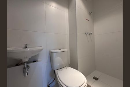Apartamento para alugar com 125m², 3 quartos e 2 vagas Apartamento para alugar com 125m², 3 quartos e 2 vagasCozinha e Área de Serviço - Banheiro