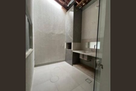 Área externa  de casa para alugar com 2 quartos, 75m² em Novo Mundo, Uberlândia