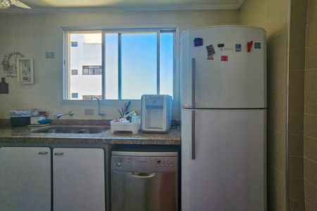 Apartamento para alugar com 225m², 3 quartos e 2 vagas Apartamento para alugar com 225m², 3 quartos e 2 vagasCozinha