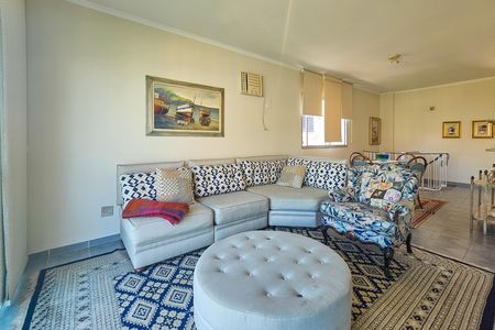 Apartamento para alugar com 225m², 3 quartos e 2 vagas Apartamento para alugar com 225m², 3 quartos e 2 vagasSala