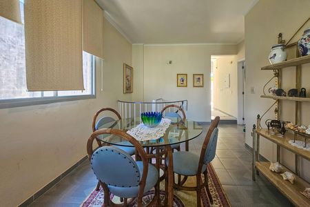 Apartamento para alugar com 225m², 3 quartos e 2 vagas Apartamento para alugar com 225m², 3 quartos e 2 vagasSala
