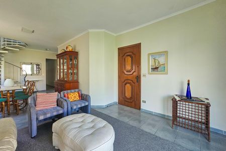 Apartamento para alugar com 225m², 3 quartos e 2 vagas Apartamento para alugar com 225m², 3 quartos e 2 vagasSala