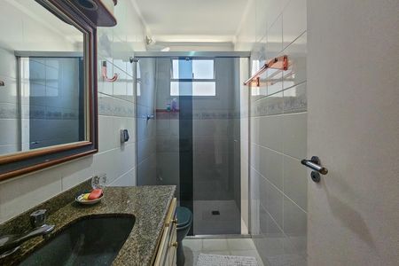 Apartamento para alugar com 225m², 3 quartos e 2 vagas Apartamento para alugar com 225m², 3 quartos e 2 vagasBanheiro Suíte 1