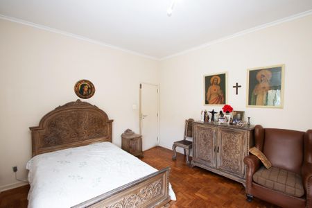 Casa para alugar com 400m², 4 quartos e 4 vagas Casa para alugar com 400m², 4 quartos e 4 vagasquarto 4