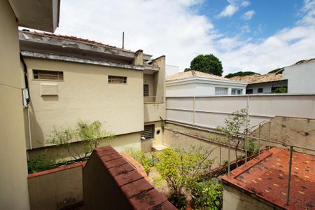 Casa para alugar com 400m², 4 quartos e 4 vagas Casa para alugar com 400m², 4 quartos e 4 vagasvista quarto edicula