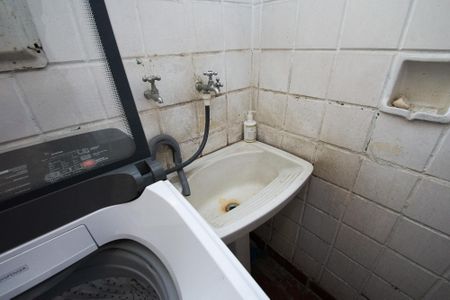 Casa para alugar com 400m², 4 quartos e 4 vagas Casa para alugar com 400m², 4 quartos e 4 vagaslavanderia