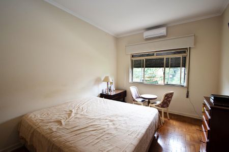 Casa para alugar com 400m², 4 quartos e 4 vagas Casa para alugar com 400m², 4 quartos e 4 vagasquarto 1