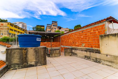 Casa para alugar com 130m², 3 quartos e sem vagaTerraço