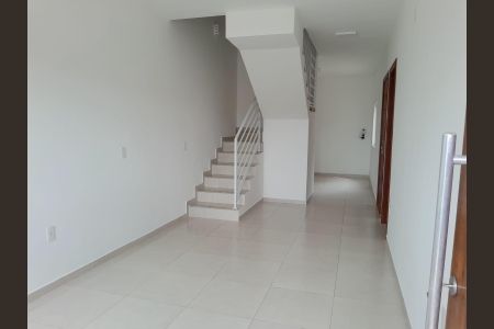 Sala de casa para alugar com 2 quartos, 79m² em Areias, São José