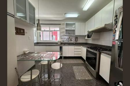 Apartamento para alugar com 4 quartos, 140m² em Liberdade, Belo Horizonte