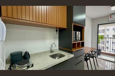 Studio para alugar com 27m², 1 quarto e sem vaga Studio para alugar com 27m², 1 quarto e sem vagaCozinha