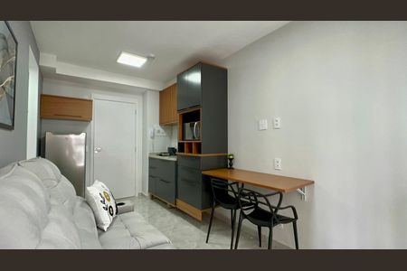 Studio para alugar com 27m², 1 quarto e sem vaga Studio para alugar com 27m², 1 quarto e sem vagaSala