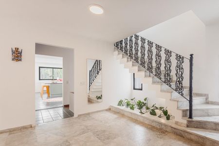 Casa à venda com 450m², 4 quartos e 2 vagas Casa à venda com 450m², 4 quartos e 2 vagasFoto 45