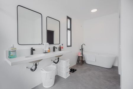 Casa à venda com 450m², 4 quartos e 2 vagas Casa à venda com 450m², 4 quartos e 2 vagasFoto 51