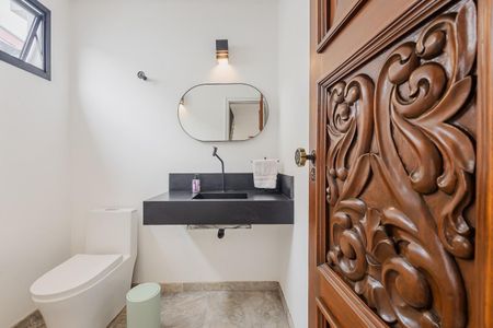 Casa à venda com 450m², 4 quartos e 2 vagas Casa à venda com 450m², 4 quartos e 2 vagasFoto 47