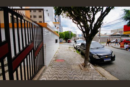 Apartamento para alugar com 80m², 2 quartos e 1 vagaFachada