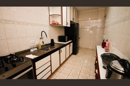 Apartamento para alugar com 80m², 2 quartos e 1 vagaCozinha