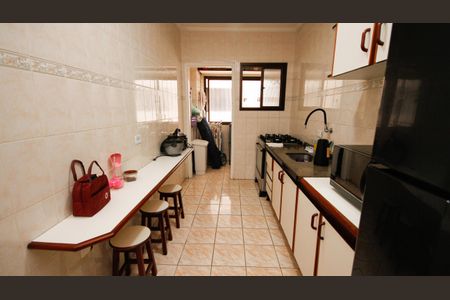 Apartamento para alugar com 80m², 2 quartos e 1 vagaCozinha