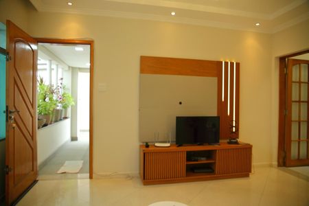 Sala  de casa à venda com 2 quartos, 407m² em Baeta Neves, São Bernardo do Campo