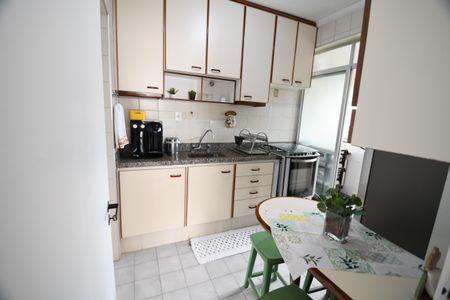 Apartamento à venda com 153m², 3 quartos e 1 vagaCozinha