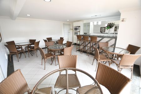 Apartamento à venda com 153m², 3 quartos e 1 vagaÁrea comum - Salão de festas