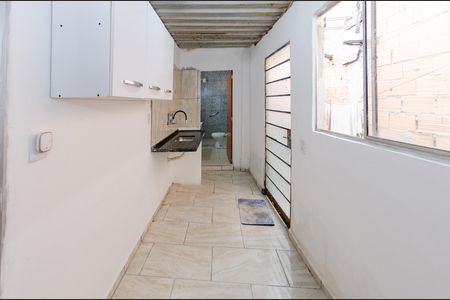 Cozinha de kitnet/studio para alugar com 1 quarto, 26m² em Aparecida, Belo Horizonte