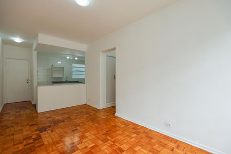 Sala de apartamento para alugar com 2 quartos, 75m² em Vila Progredior, São Paulo
