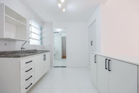 Apartamento para alugar com 75m², 2 quartos e 1 vagaCozinha