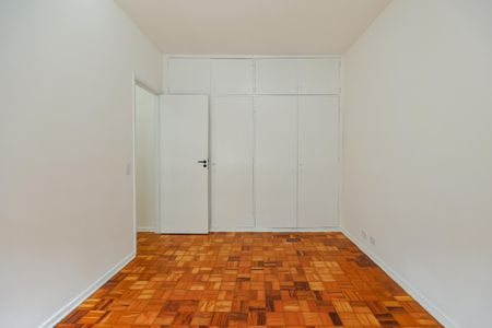 Quarto 1 de apartamento para alugar com 2 quartos, 75m² em Vila Progredior, São Paulo