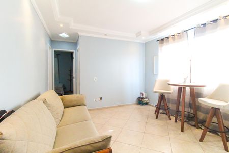 Sala de apartamento à venda com 2 quartos, 50m² em Vila Carmosina, São Paulo