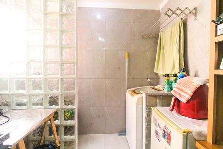 Apartamento à venda com 50m², 2 quartos e 1 vagaCozinha e Área de Serviço