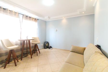 Sala de apartamento à venda com 2 quartos, 50m² em Vila Carmosina, São Paulo