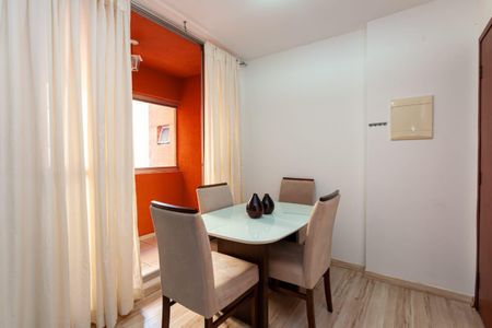 Apartamento à venda com 2 quartos, 65m² em Jaguaribe, Osasco