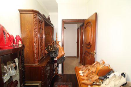 Casa à venda com 200m², 4 quartos e 1 vagaQuarto 2