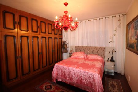 Casa à venda com 200m², 4 quartos e 1 vagaQuarto 1