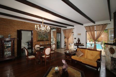 Casa à venda com 200m², 4 quartos e 1 vagaSala