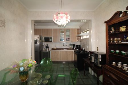 Casa à venda com 200m², 4 quartos e 1 vagaCozinha